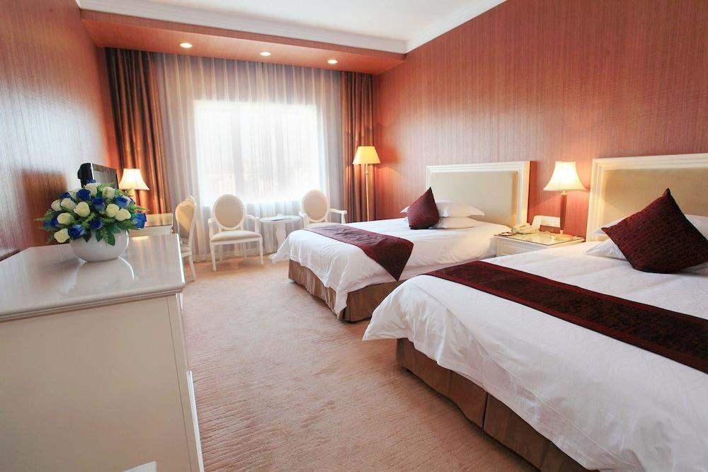 Shanghai Rongju Hotel Lujiazui Hotel Екстер'єр фото